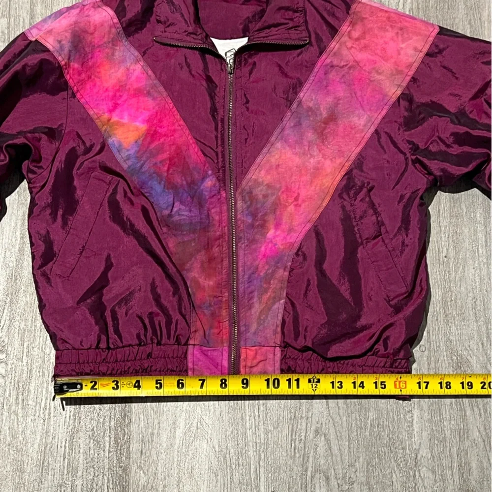 Vintage Beyond Performance metallic maroon windbreaker - Picture 13 of 17